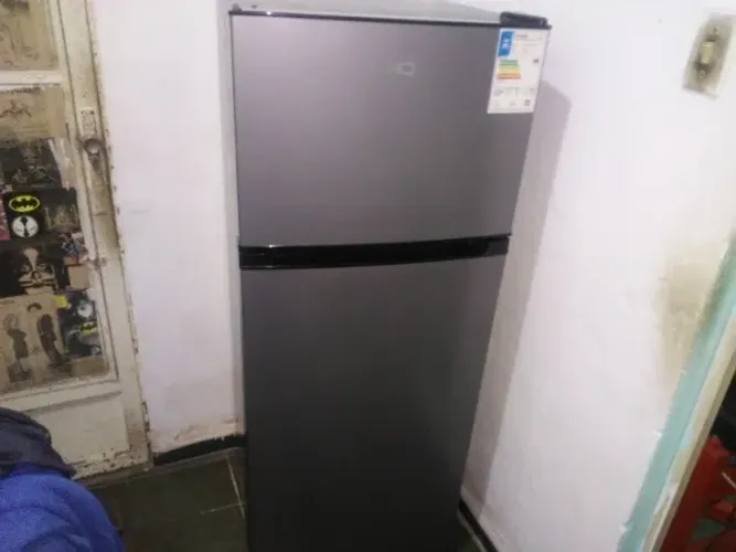 refrigerador hq 230lts compacta, para pequenos espaços
