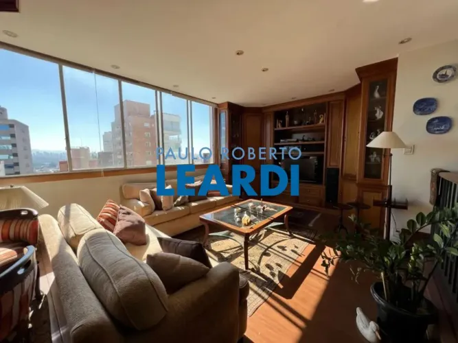 APARTAMENTO - HIGIENÓPOLIS - SP