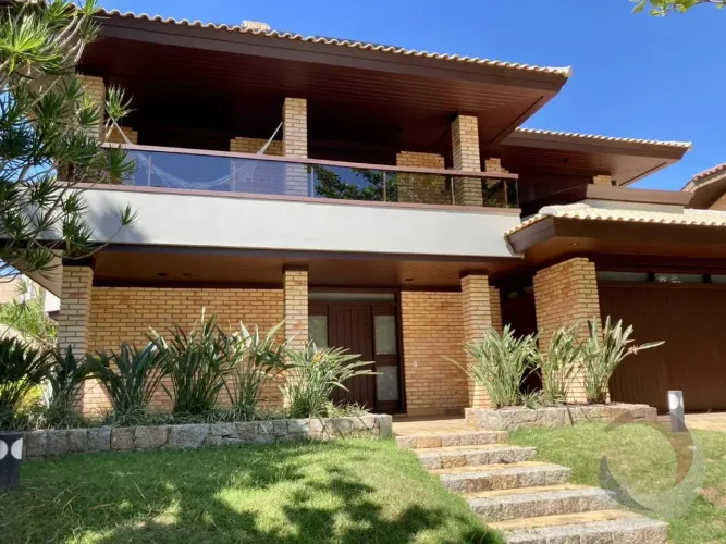 Casa com 4 dormitórios em Jurerê Internacional