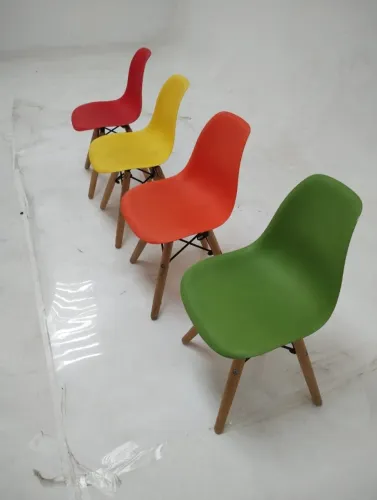 CADEIRA INFANTIL TOKSTOK COLORIDA