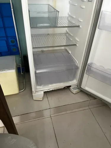 vendo geladeira 