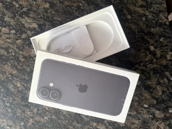 iPhone 16 128gb ( aceito cartão de crédito )