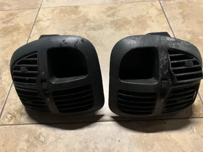 Difusor laderal painel fiat ducato/boxer/jumper original cada 70 reais