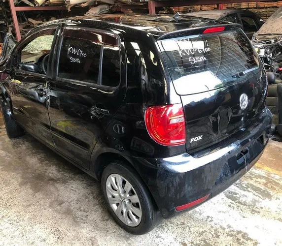 Vw Fox 1.0 2013 Cambio Capo Airbag Farol Mecanica Motor Suspensão Porta Sucata