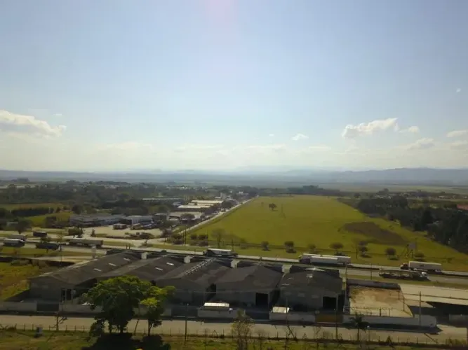 Área Industrial as Margens da Dutra em SJCampos-SP