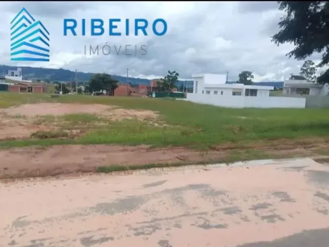 Lindo terreno Condomínio Ninho Verde ll Pardinho