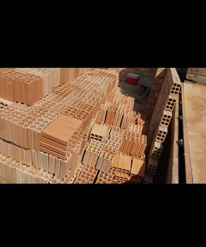 Tijolo de 6 e 2 furos 