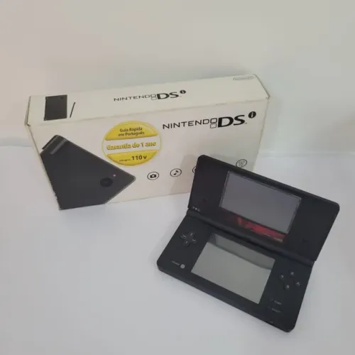 Nintendo DSi Com jogo de brinde 