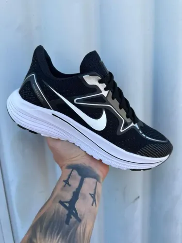 Tênis Nike 