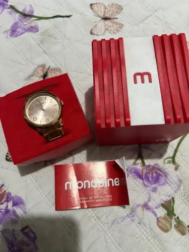 Relógio feminino Mondaine