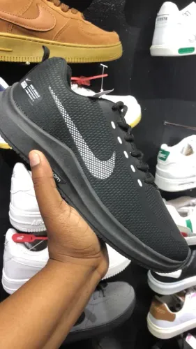 Tênis zoom - 1º Linha 38 ao 40