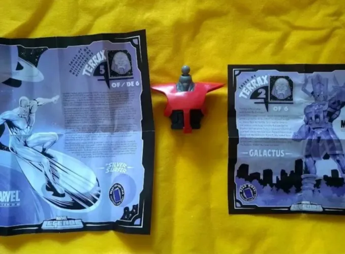 ** MT Terrax Peça Baf Peito Tórax + 2 Manuais Marvel Legends