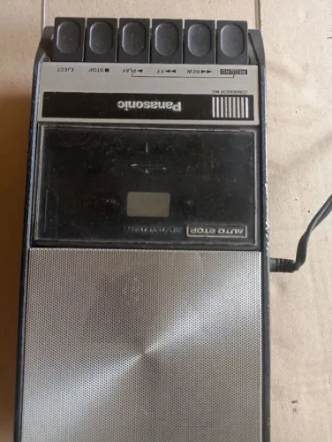 Gravador K7 antigo 