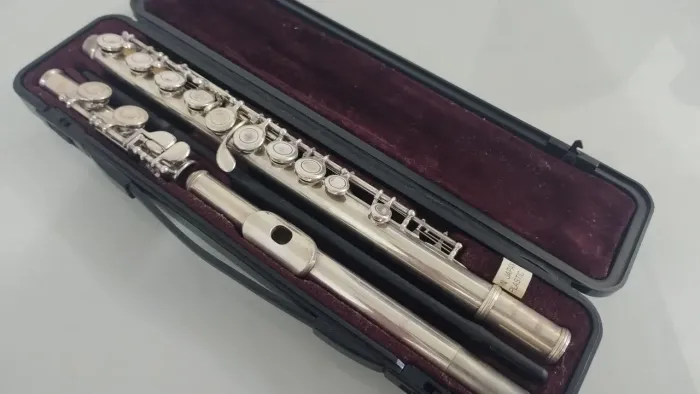 Flauta Yamaha 211