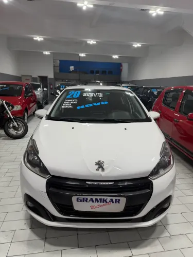 Peugeot 208 1.2 act 2020