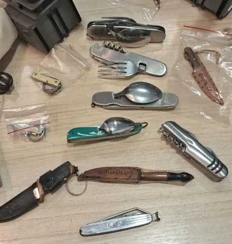 Coleção de Canivetes Antigos ou separadamente 