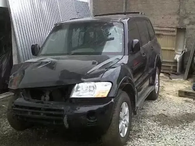 Mitsubishi Pajero Full 3.2 2006 Automático Veiculo Destinado A Retirada De Peças