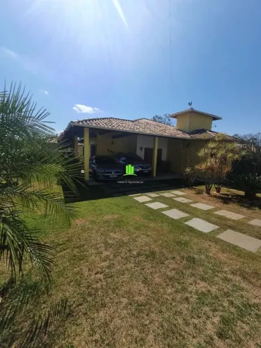 Casa em condomínio em Veredas Da Lagoa com 240.00 m² , 6 quarto(s) , 1 suíte(s) , 4 vaga(s
