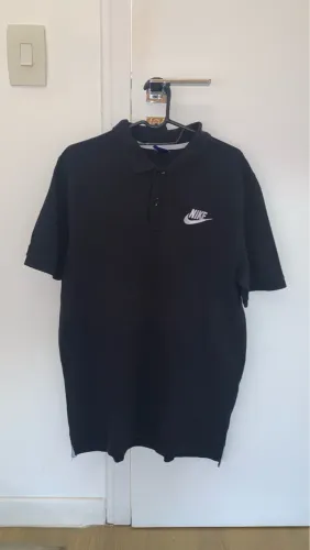 Polo preta Nike