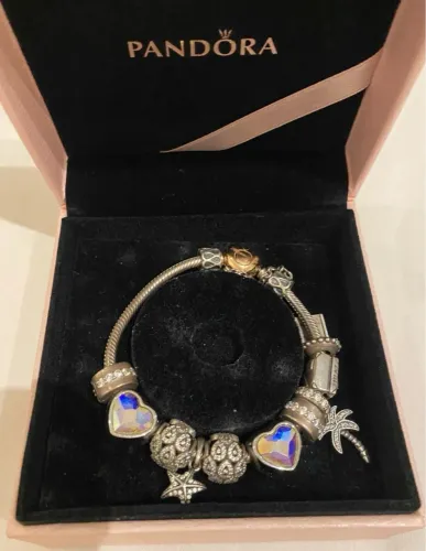Pulseira Pandora com Berloques