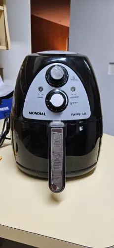 AIR FRYER
