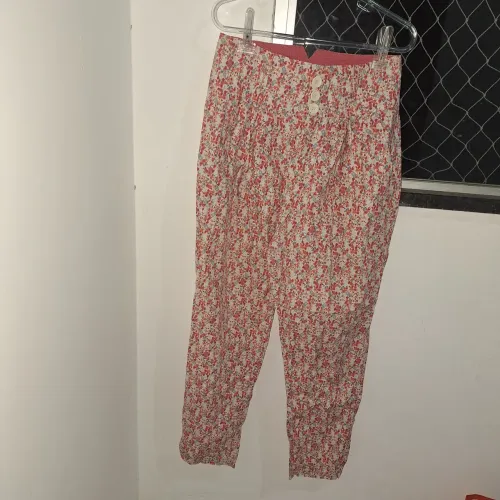 Calça estampada Maria Filó