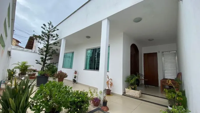 Casa pra venda com 600 m, 04 quartos no Cohaserma, São Luís - MA