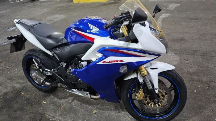 Motos Honda CBR 600 F no Brasil