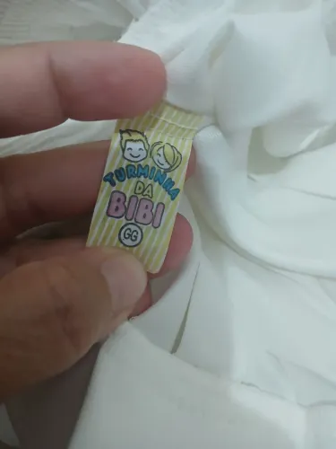 Vendo conjunto branco menina 6 anos