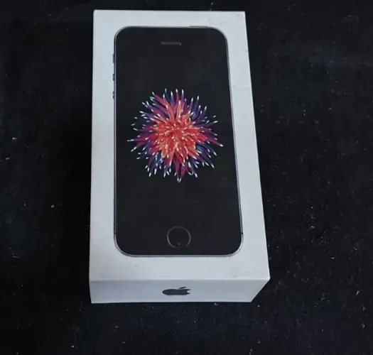 Caixa Para iPhone SE 64GB