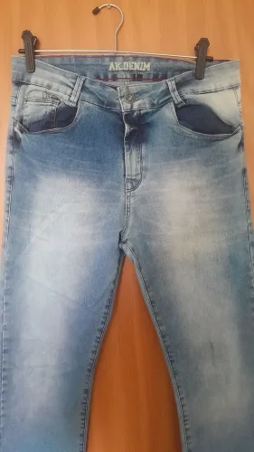 Calça jeans slim