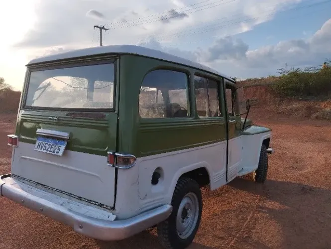 Ford F-75 4X4 2.3 1973