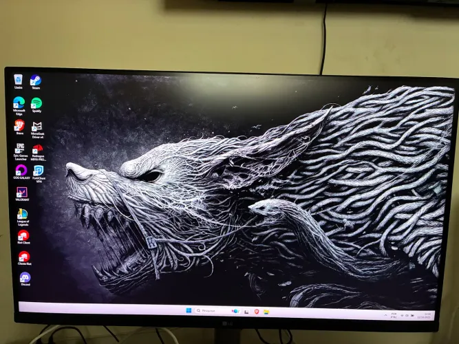 Monitor LG 32UQ750-W 4K 144hz