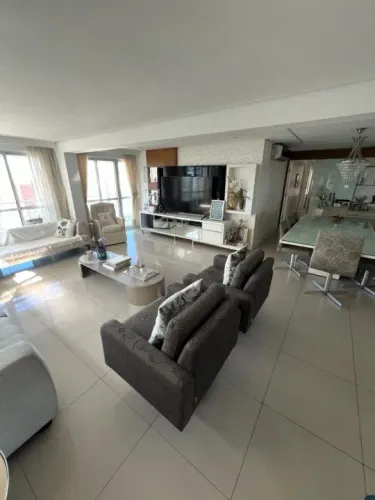 CONDOMÍNIO VILLA ITÁLIA --- COBERTURA DUPLEX