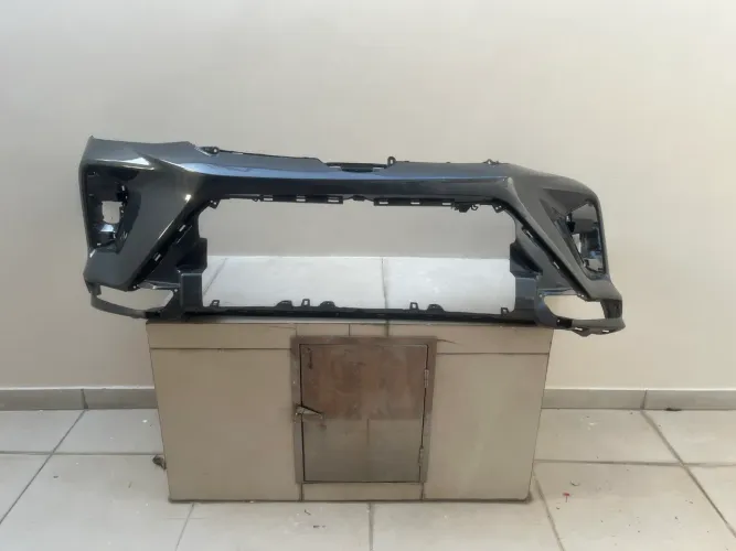 Pára-choque dianteiro da SW4 2025