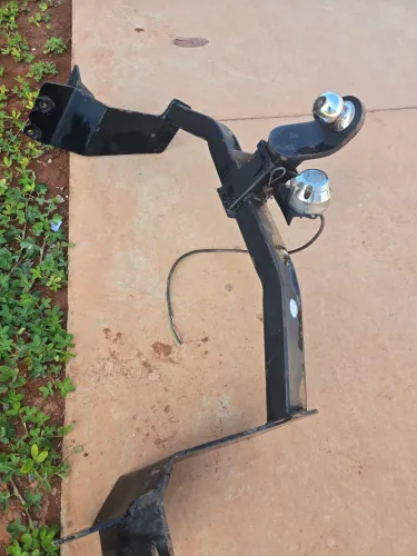 VENDO ENGATE PARA REBOQUE FIAT TORO 2018 ATE 2025 