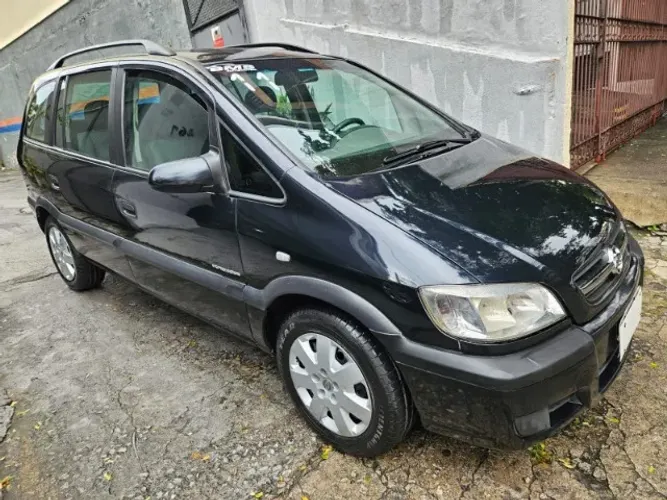 Zafira Expression 2.0 Automática (Valor Real) 