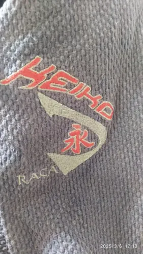 Kimono de Jiu-Jitsu Heiko Raca