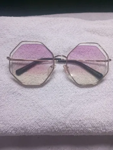Óculos de Sol Feminino Quadrado uv 400 Itáliy design em ótimo estado 