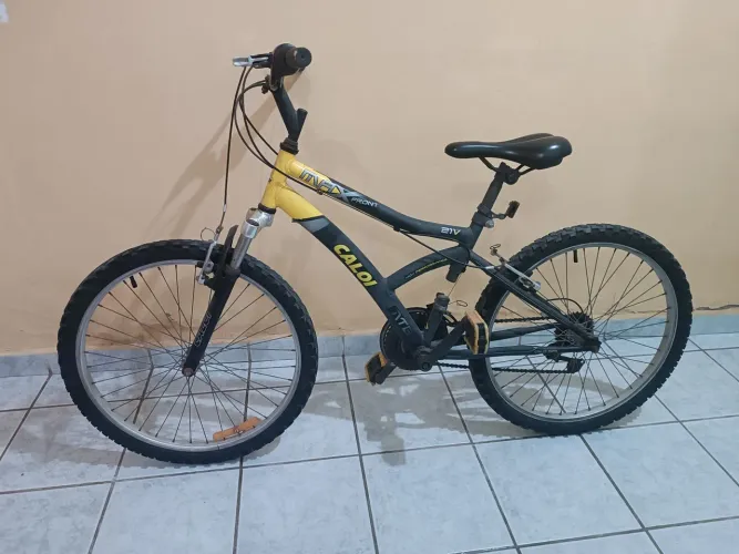 Bicicleta Caloi 21V, aro 24