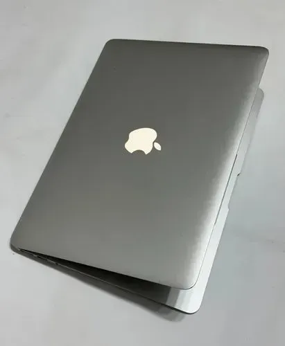 macbook air i7 8gb