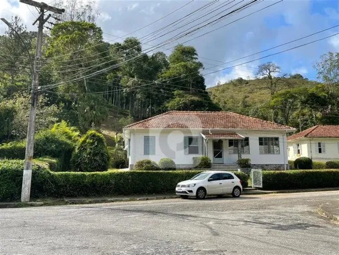 Excelente Casa 221m² com 4Q em Piraí