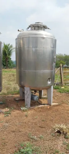 REATOR EM AÇO INÓXIDAVEL CAP: 2000 MIL LITROS