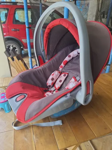 Bebê Conforto Cosco Reverse Vermelho - 0 a 13 kg