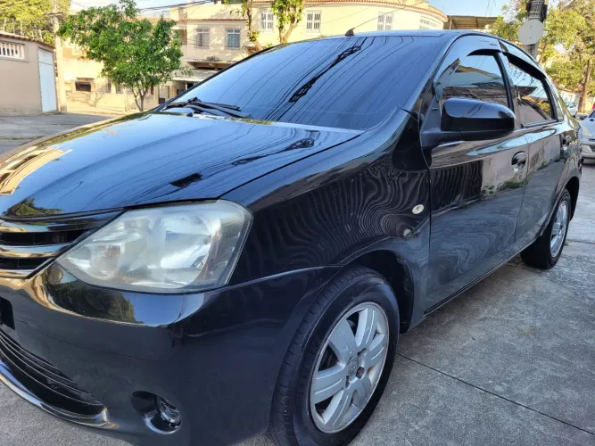 Etios 2016, completao, Gnv, 2025 vistoriado