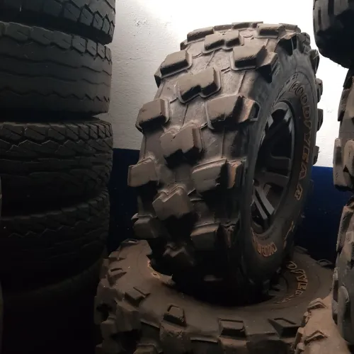 Pneus para Jipes Jeep Troller Pajero off road 