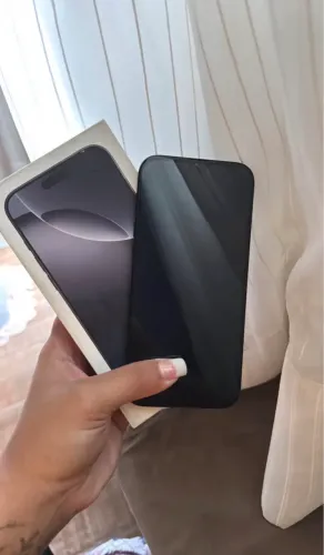 iphone 16 pro max 256gb, preto! novíssimo, não faço menos e não troco