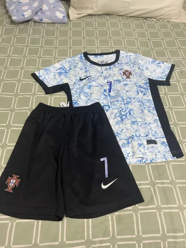 Conjunto Portugal - 10-12 anos
