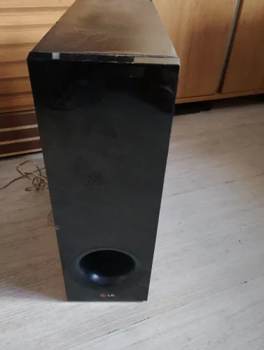 Subwoofer LG de home theater 