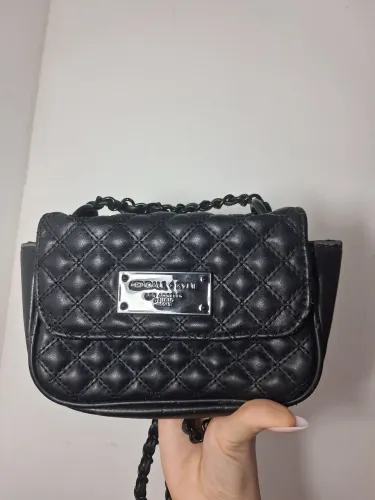 Bolsa Kendall + Kylie Original preta